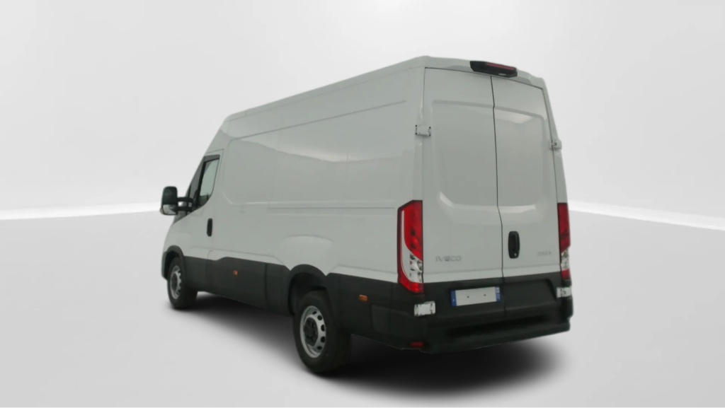 IVECO Daily 35S16BA8 2.3 12m³ 160ch - ref: 8-GLI00046300 - Photo 4