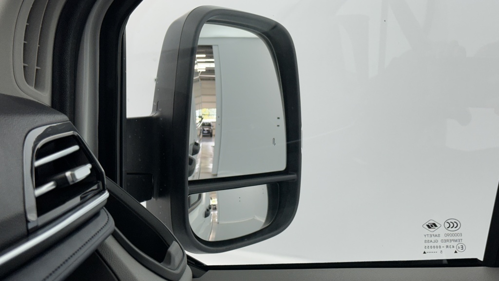 MAXUS Deliver 9 2.0 L3H2 150ch - ref: 8-GLI00047300 - Photo 15