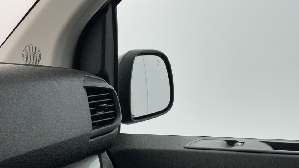 FIAT Scudo Cabine Approfondie M 2.0 BlueHDi 180ch Pack Premium Connect EAT8 - ref: 8-GLI00050166 - Photo 18