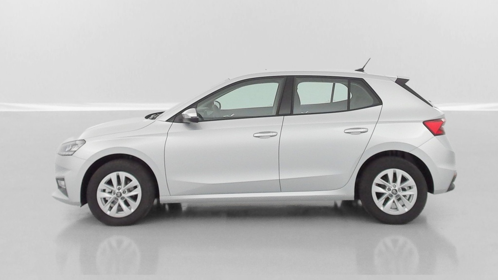 SKODA Fabia 1.0 MPI 80ch Selection - ref: 8-GLI00063908 - Photo 4