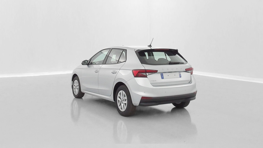 SKODA Fabia 1.0 MPI 80ch Selection - ref: 8-GLI00063908 - Photo 5