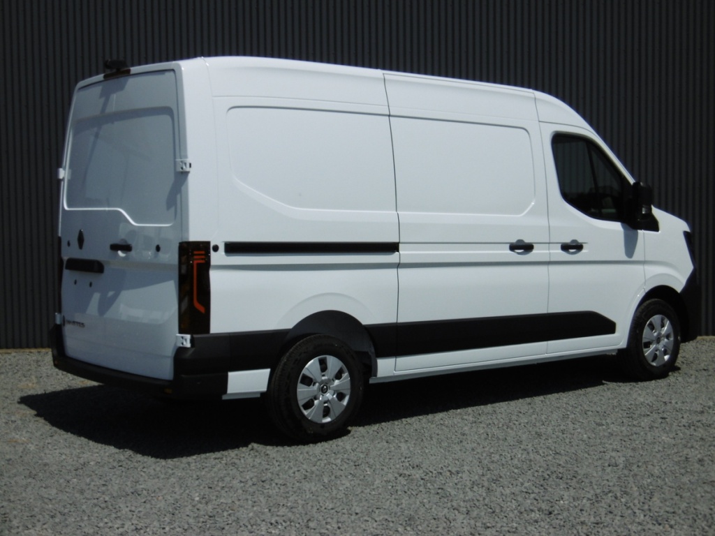 RENAULT Master IV 3500 L2H2 2.0 BluedCi 150ch Extra EDC - ref: 8-GLI00069379 - Photo 2