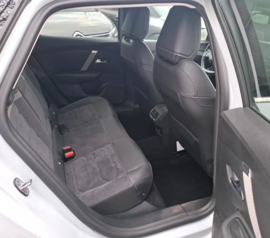 CITROEN C4 Hybride 145 ch e-DCS6 Max - ref: 9-1swr66tst - Photo 11