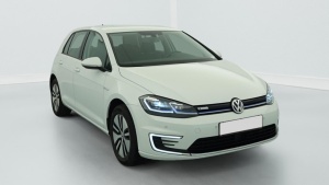 VOLKSWAGEN Golf en vente à marchand - ref: 1-377699