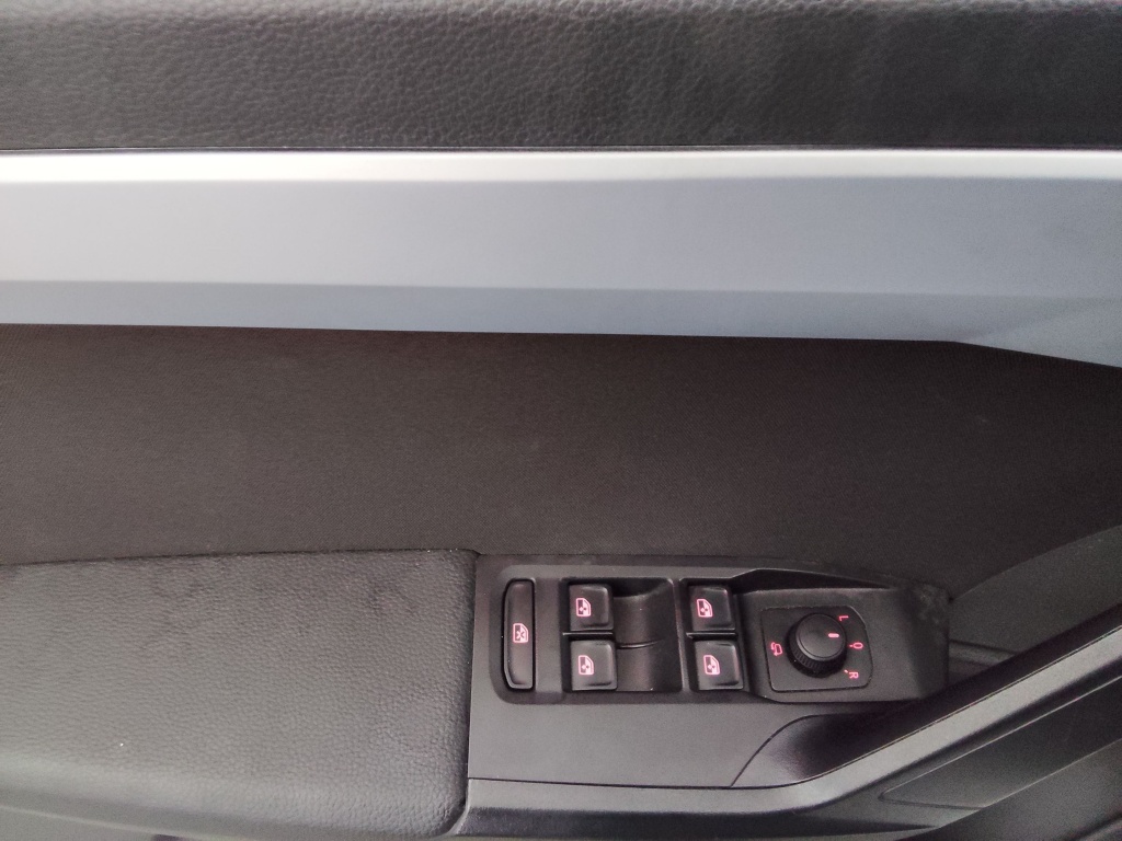 SEAT Ibiza 1.0 TSI 110CH FR - ref: 72144 - Photo 18
