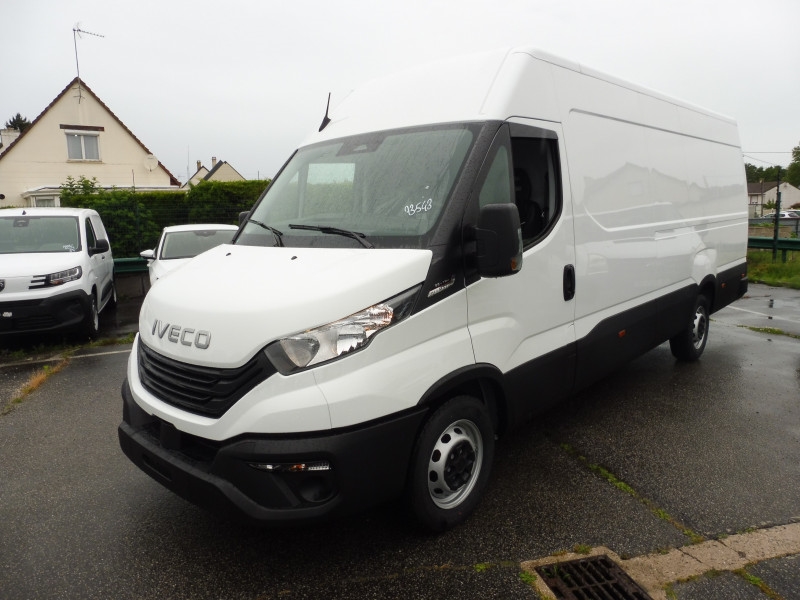 IVECO Daily 35S18 3.0 V16 HI-MATIC H2 180CV - ref: 73543 - Photo 1