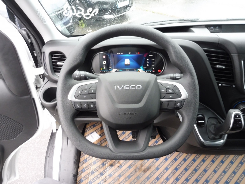 IVECO Daily 35S18 3.0 V16 HI-MATIC H2 180CV - ref: 73543 - Photo 12