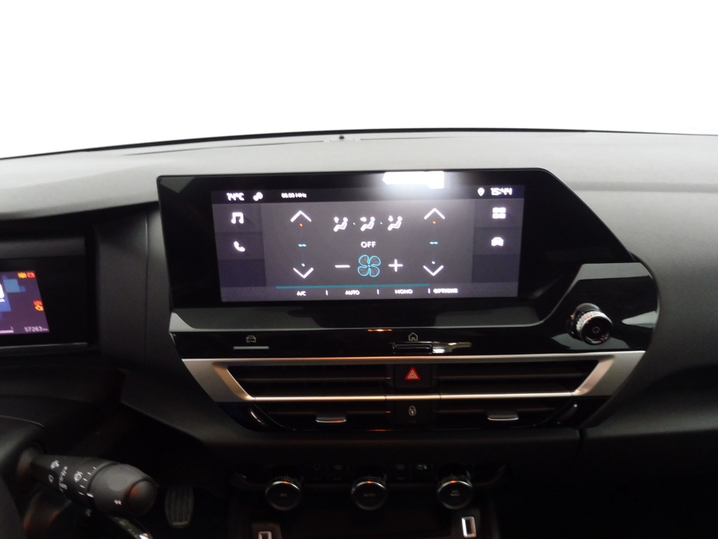 CITROEN C4 X 1.2 PURETECH 100 FEEL - ref: 73629 - Photo 7