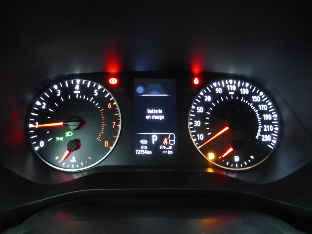RENAULT Arkana 1.3 TCE MILD HYBRID 140CH EQUILIBRE EDC - ref: 73890 - Photo 9