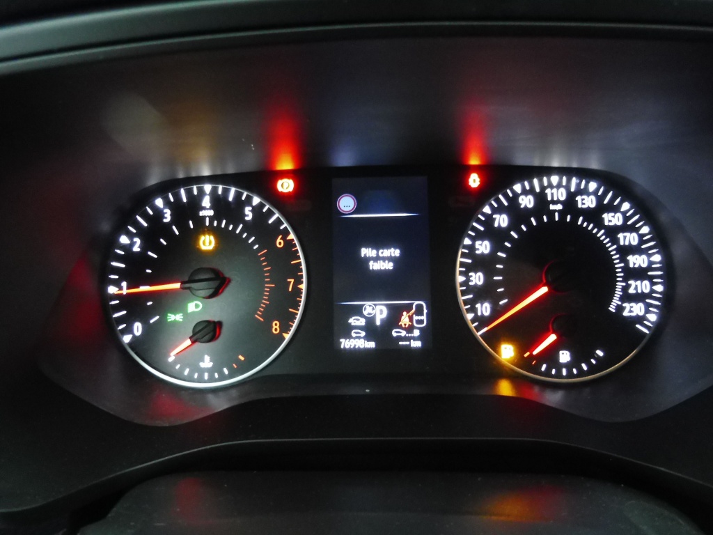 RENAULT Arkana 1.3 TCE MILD HYBRID 140CH EQUILIBRE EDC - ref: 73895 - Photo 9