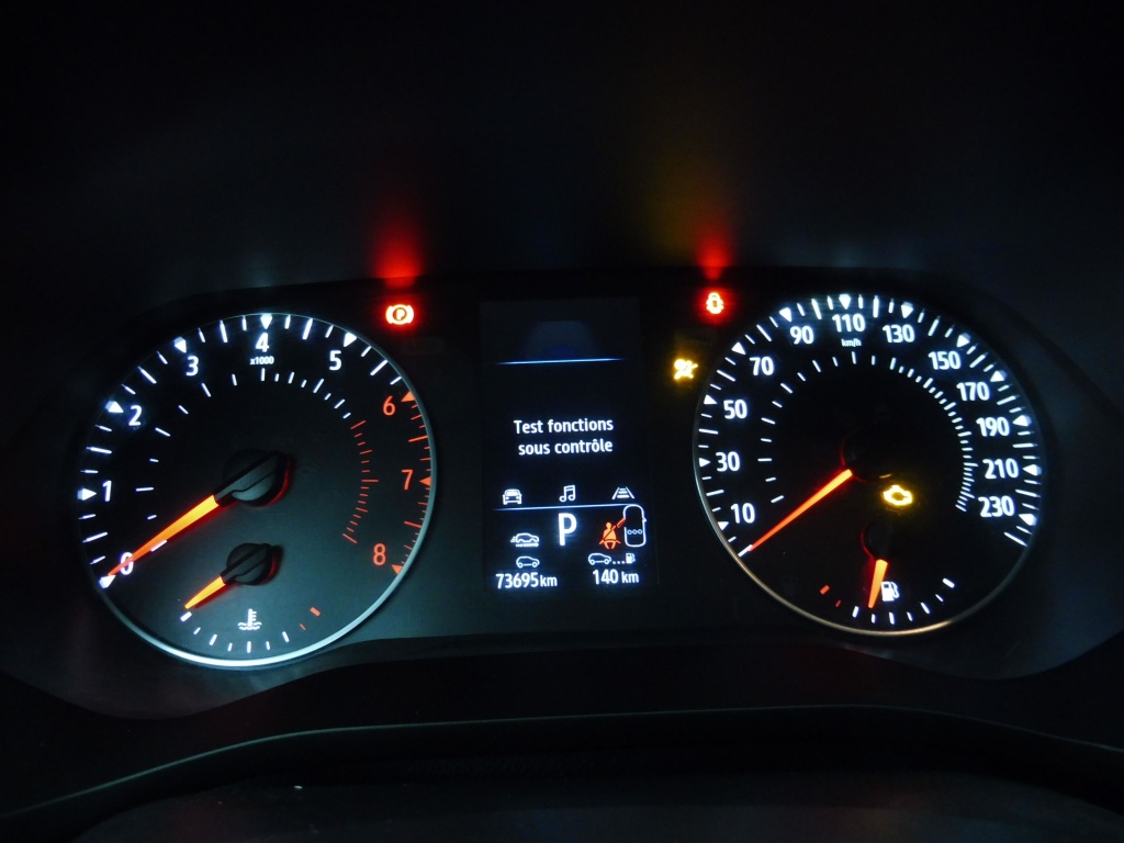 RENAULT Arkana 1.3 TCE MILD HYBRID 140CH EQUILIBRE EDC - ref: 73897 - Photo 9