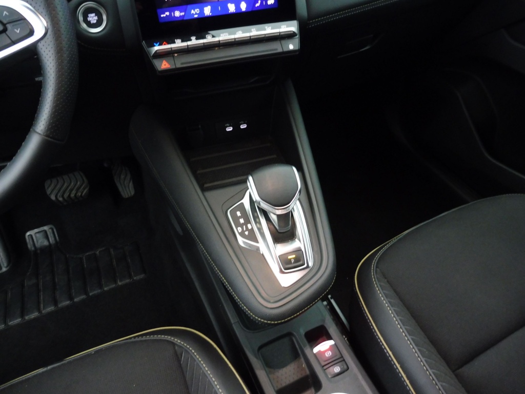 RENAULT Symbioz 1.6 E-TECH FULL HYBRID 145CH ICONIC - ref: 74118 - Photo 13