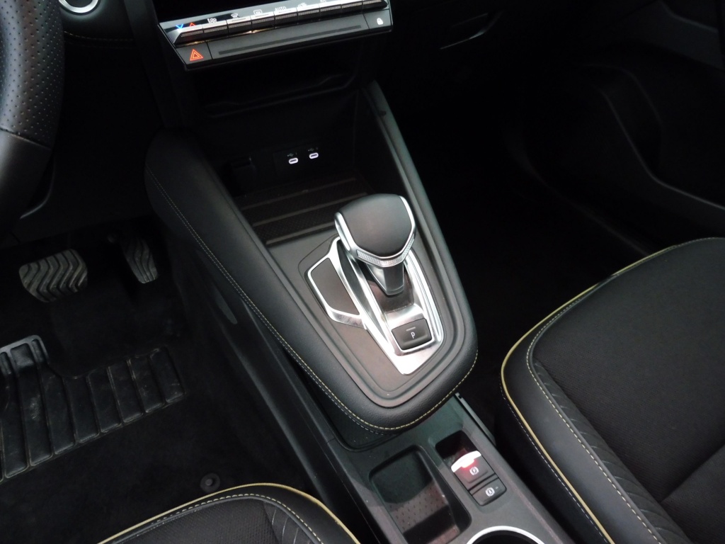 RENAULT Symbioz 1.6 E-TECH FULL HYBRID 145CH ICONIC - ref: 74119 - Photo 13