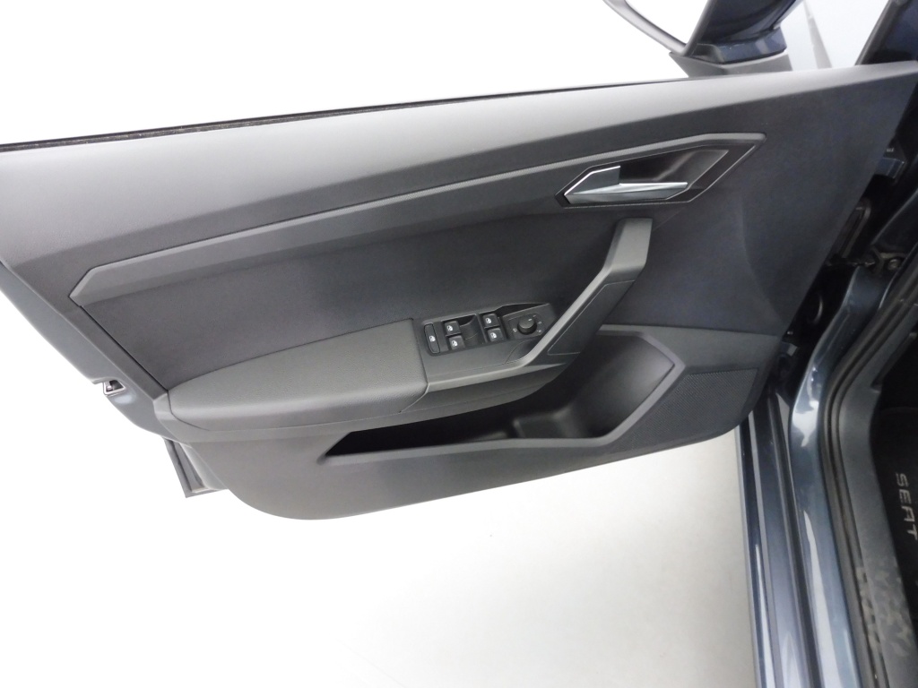 SEAT Ibiza 1.0 TSI 95CH STYLE - ref: 74146 - Photo 16