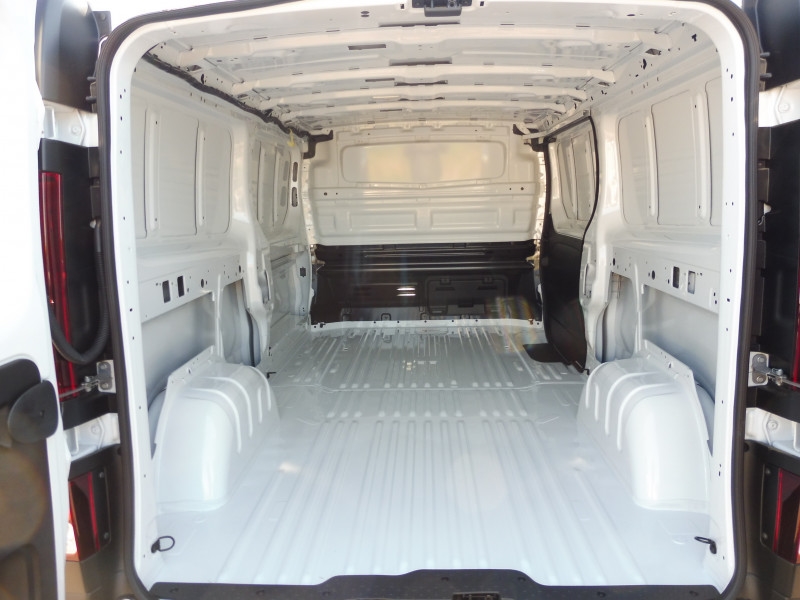 RENAULT Trafic L2H1 3T 2.0 BLUE DCI 150CH ADVANCE EDC -24 - ref: 74159 - Photo 5
