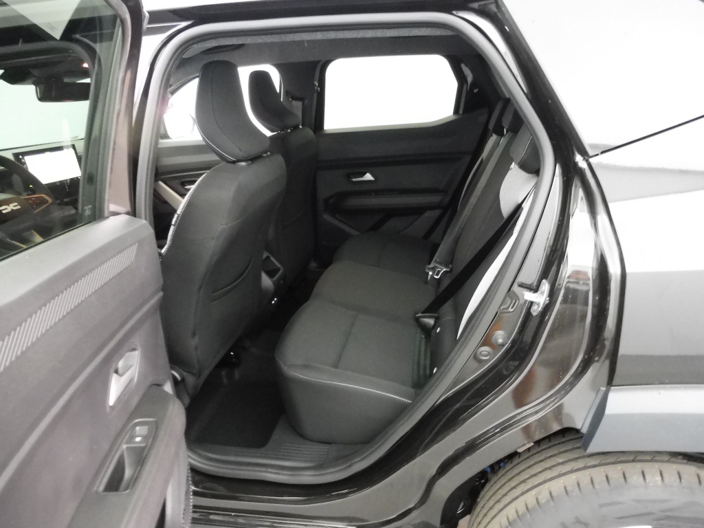 DACIA Duster 1.8 HYBRID 155CH JOURNEY - ref: 74259 - Photo 8