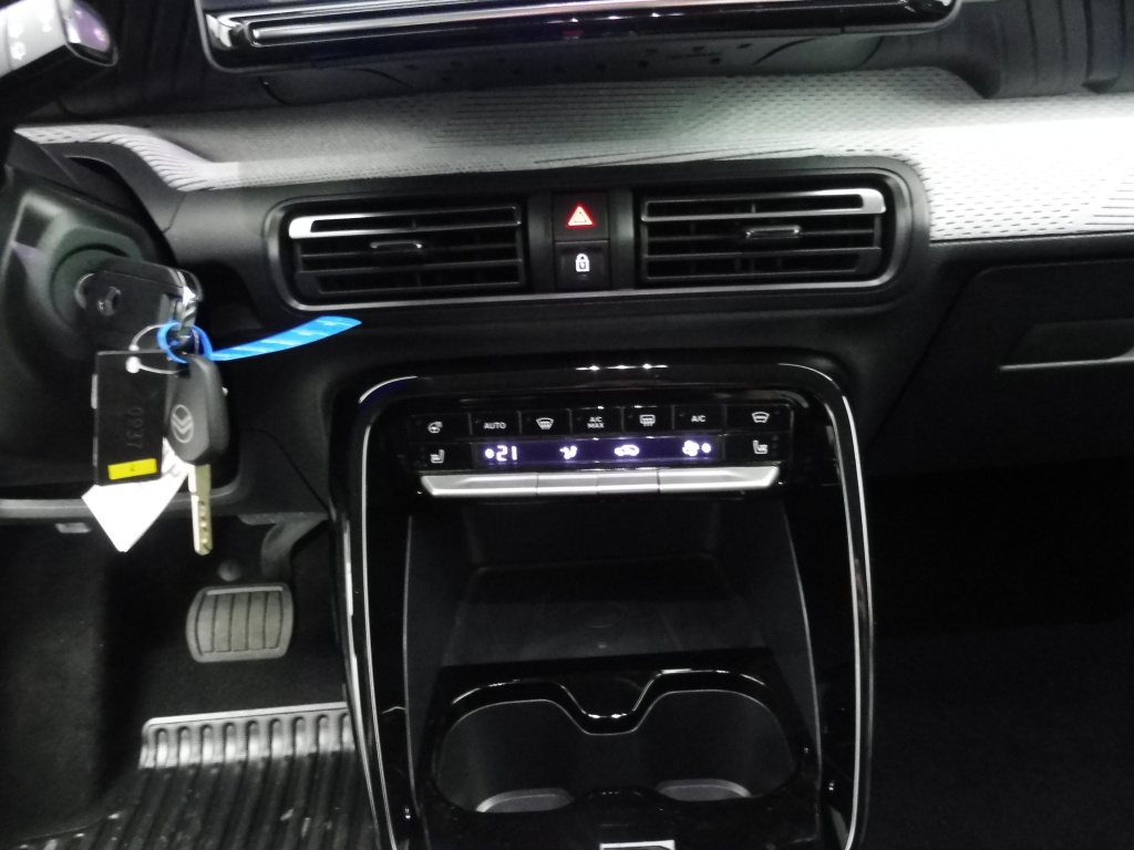 CITROEN C3 1.2 HYBRIDE 110CH MAX E-DCS6 - ref: 74607 - Photo 7