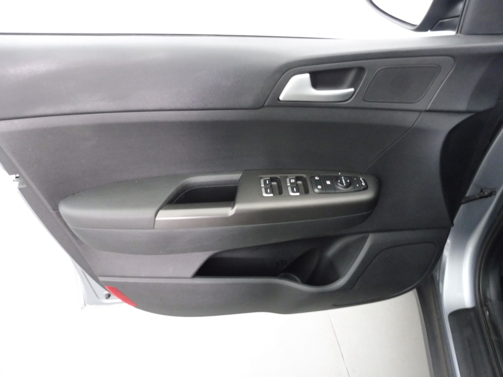 KIA Sportage 1.6 GDI 132CH ISG M+SMART - ref: 75153 - Photo 18