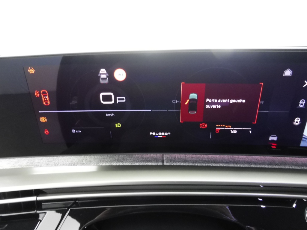 PEUGEOT 3008 1.2 HYBRID 145CH GT E-DCS6 - ref: 75588 - Photo 9