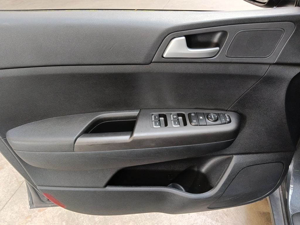 KIA Sportage 1.6 GDI 132m+smart - ref: 73141 - Photo 11