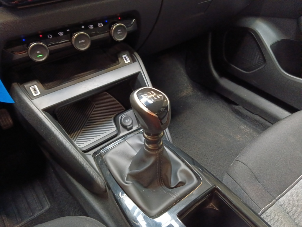CITROEN C4 X 1.2 PURETECH 100feel - ref: 73650 - Photo 15