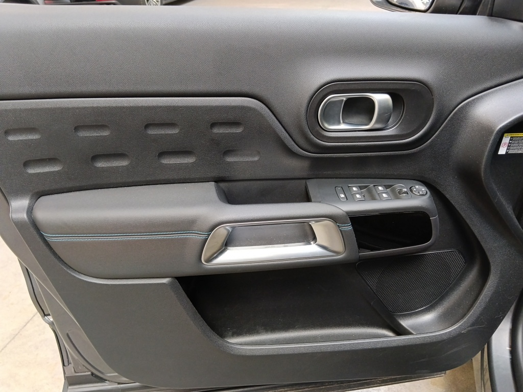 CITROEN C5 Aircross 1.5 BLUEHDI 130CH PLUS BOITE AUTOMATIQUE - ref: 74033 - Photo 11