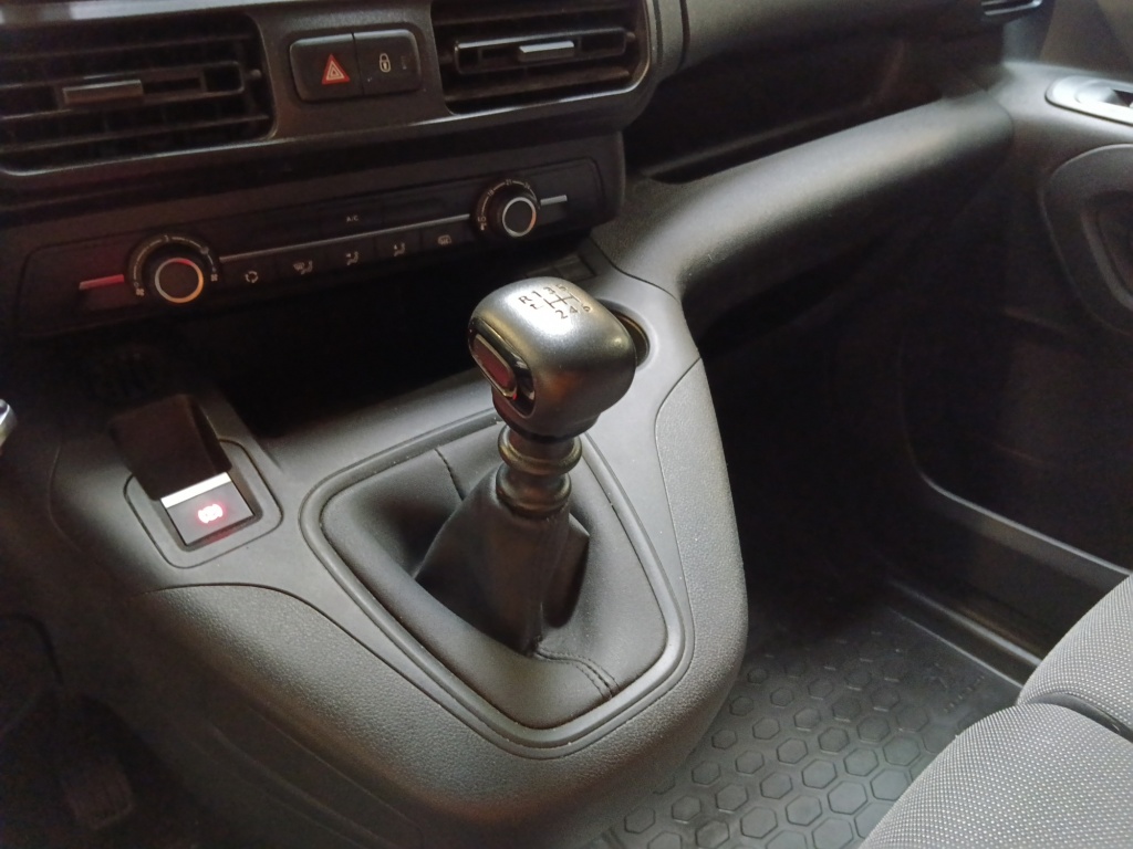 PEUGEOT Partner M 650KG BLUEHDI 100CH S&S - ref: 75565 - Photo 19
