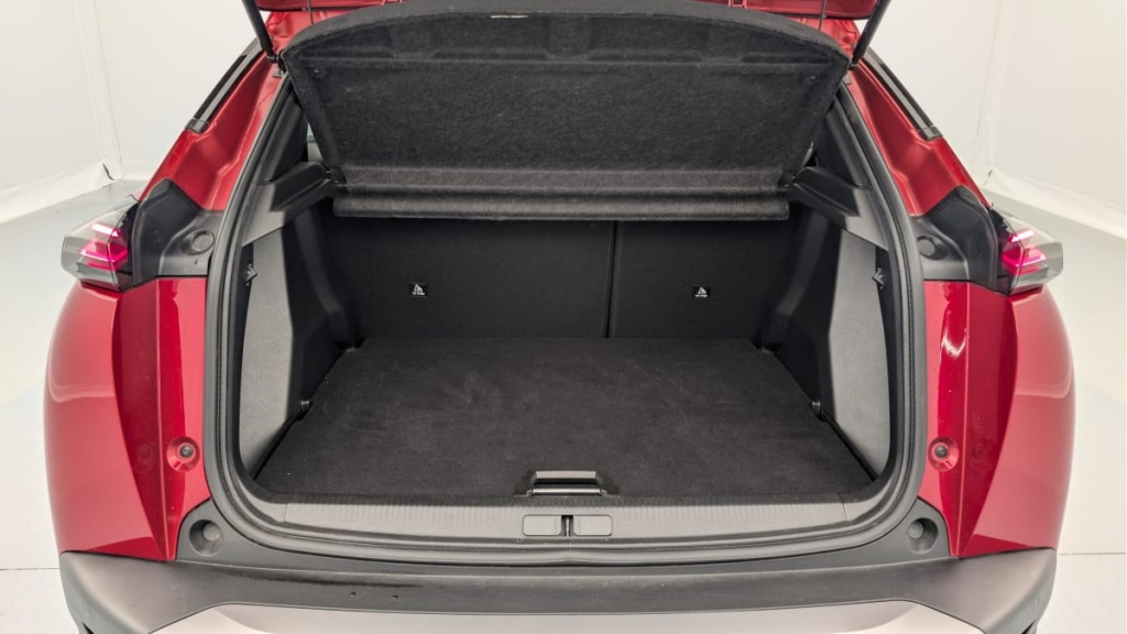PEUGEOT 2008 PureTech 100 S S BVM6 Allure - ref: 1-313240 - Photo 11