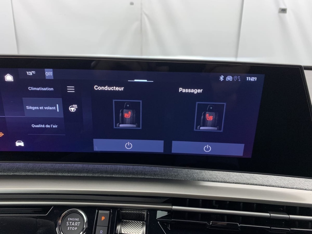 PEUGEOT 3008 Hybrid 145 e-DCS6 GT - ref: 1-355893 - Photo 20