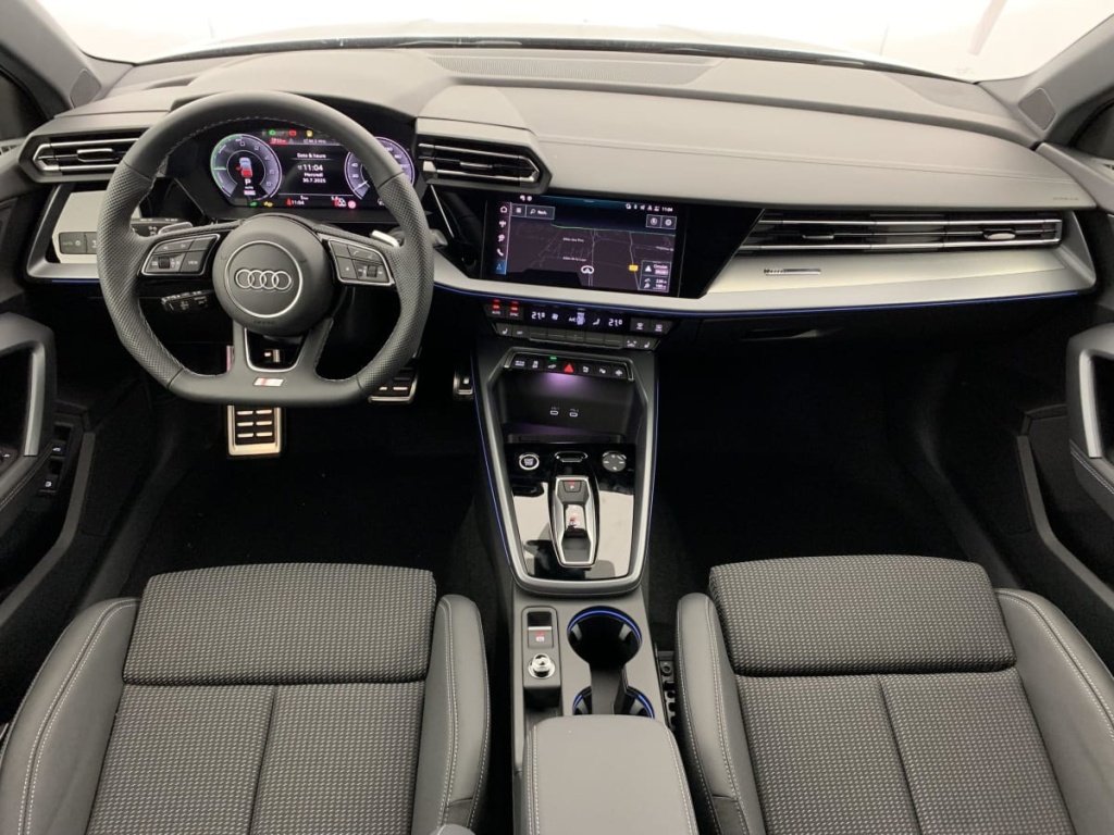 AUDI A3 Sportback 45 TFSI E HYBRIDE RECHARGEABLE 272 S TRONIC 6 S LINE - ref: 1-358895 - Photo 12