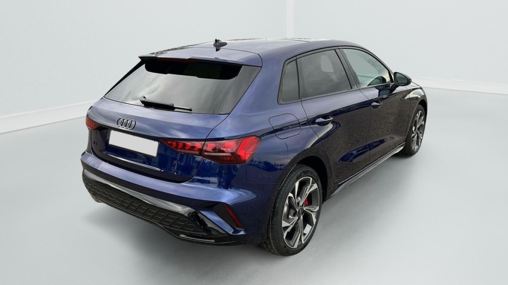AUDI A3 Sportback 45 TFSI E HYBRIDE RECHARGEABLE 272 S TRONIC 6 S LINE - ref: 1-358905 - Photo 7
