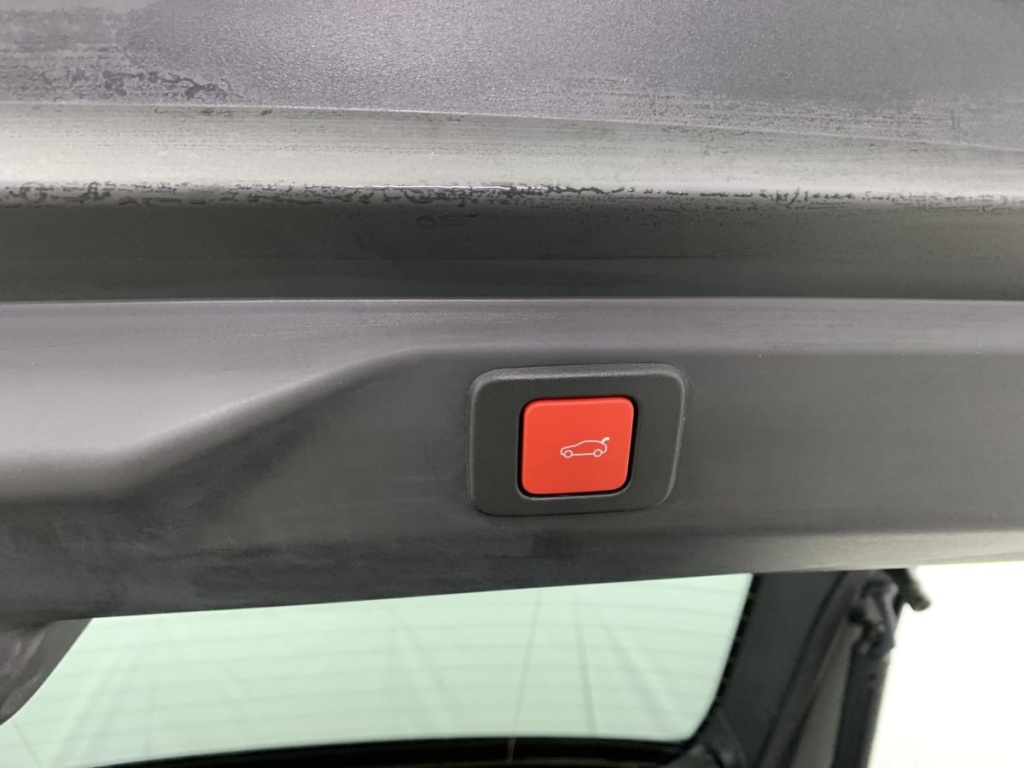 PEUGEOT 3008 Hybrid 145 e-DCS6 GT - ref: 1-365865 - Photo 12
