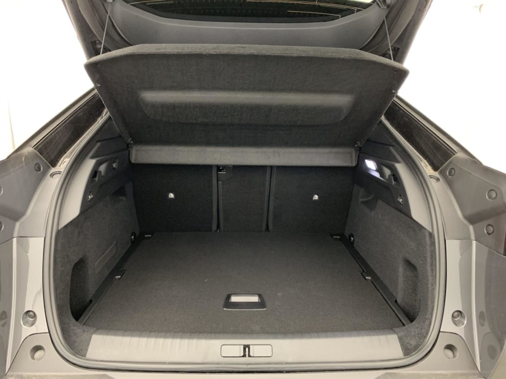 PEUGEOT 3008 Hybrid 145 e-DCS6 GT - ref: 1-366159 - Photo 11