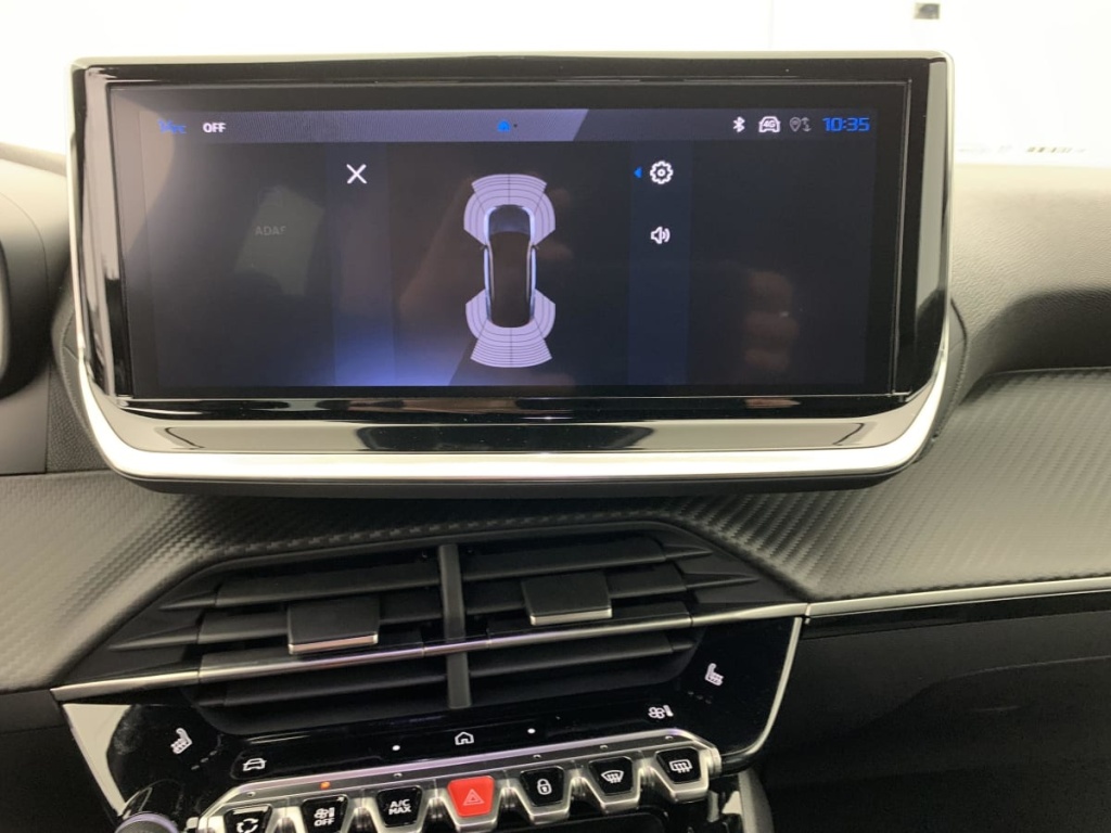 PEUGEOT 2008 Hybrid 145 e-DCS6 Allure - ref: 1-367180 - Photo 17