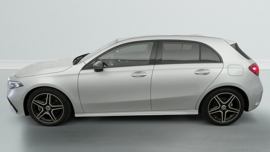 MERCEDES Classe A 200 d 8G-DCT AMG Line - ref: 1-367395 - Photo 4