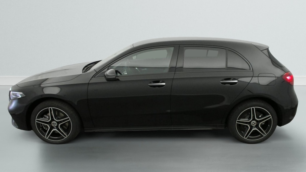 MERCEDES Classe A 250 e Hybrid EQ 8G-DCT AMG Line - ref: 1-367415 - Photo 4