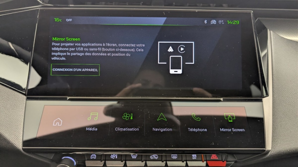 PEUGEOT 408 Hybrid 145 e-DCS6 GT - ref: 1-370026 - Photo 18