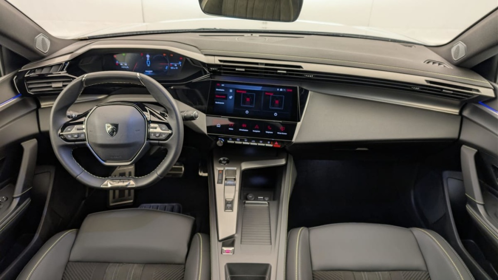 PEUGEOT 408 Hybrid 145 e-DCS6 GT - ref: 1-370043 - Photo 13
