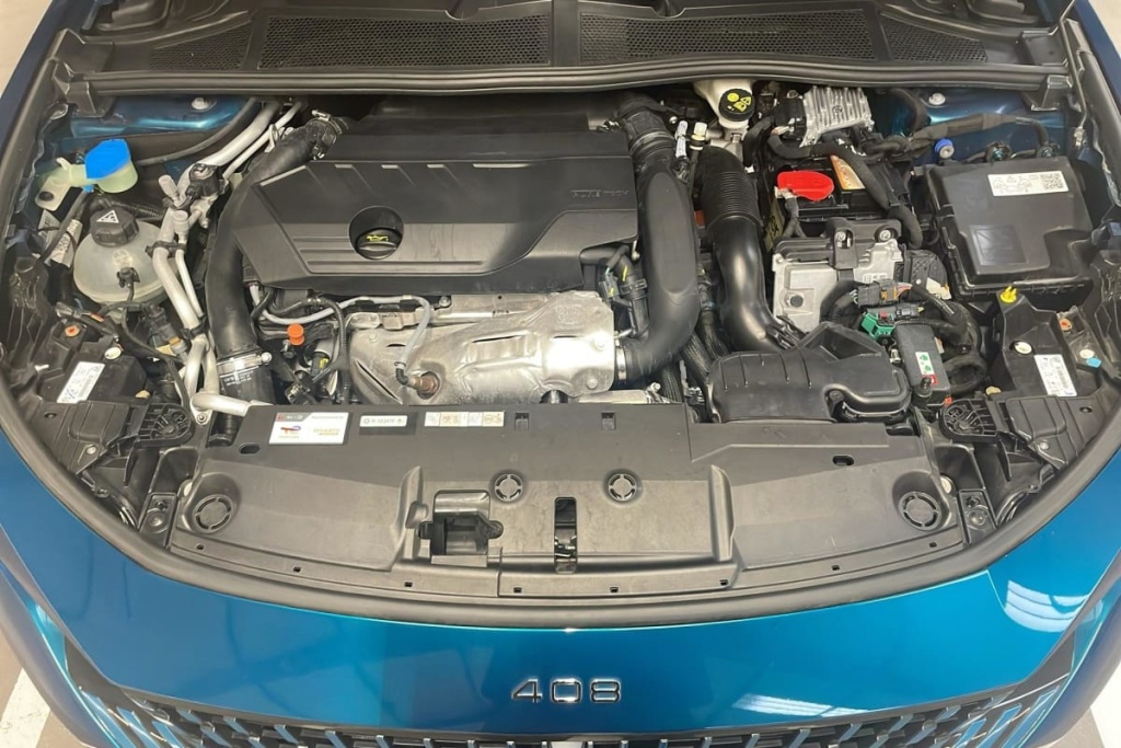 PEUGEOT 408 PHEV 225 e-EAT8 GT - ref: 1-370078 - Photo 16
