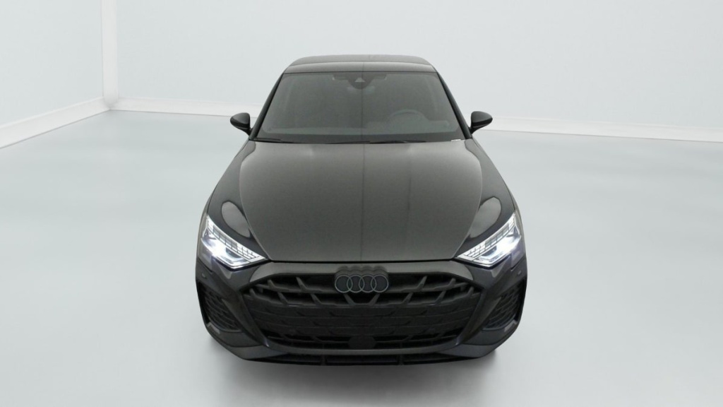 AUDI A3 Sportback 45 TFSI E HYBRIDE RECHARGEABLE 272 S TRONIC 6 S LINE - ref: 1-372749 - Photo 2