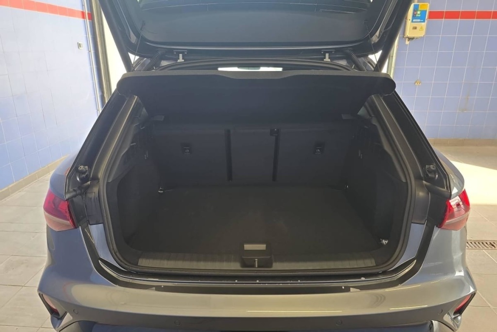 AUDI A3 Sportback 45 TFSI e Hybride rechargeable 272 S tronic 6 S line - ref: 1-372753 - Photo 11
