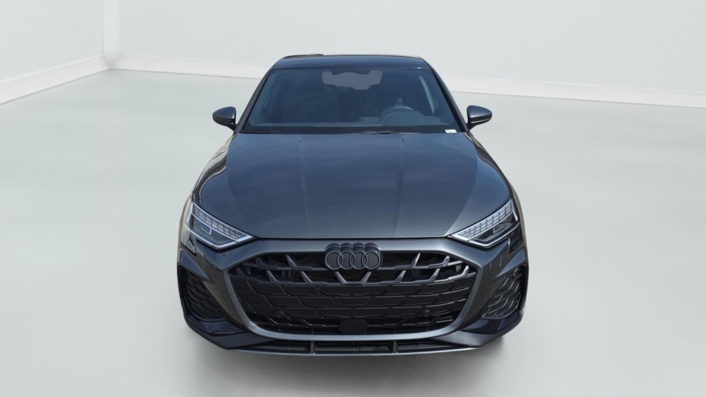 AUDI A3 Sportback 45 TFSI e Hybride rechargeable 272 S tronic 6 S line - ref: 1-372753 - Photo 2
