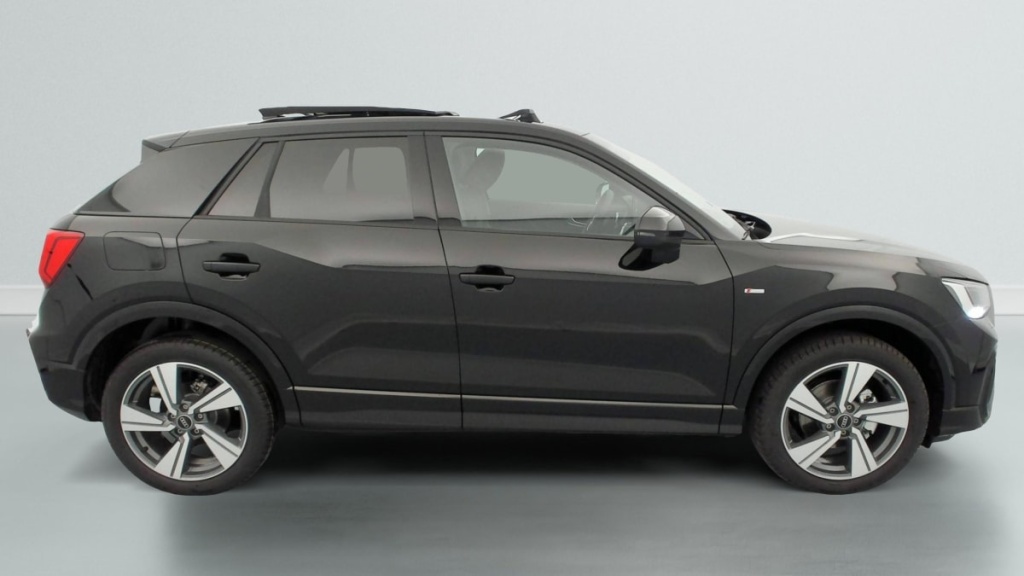 AUDI Q2 35 TFSI 150 S tronic 7 Design - ref: 1-374071 - Photo 8