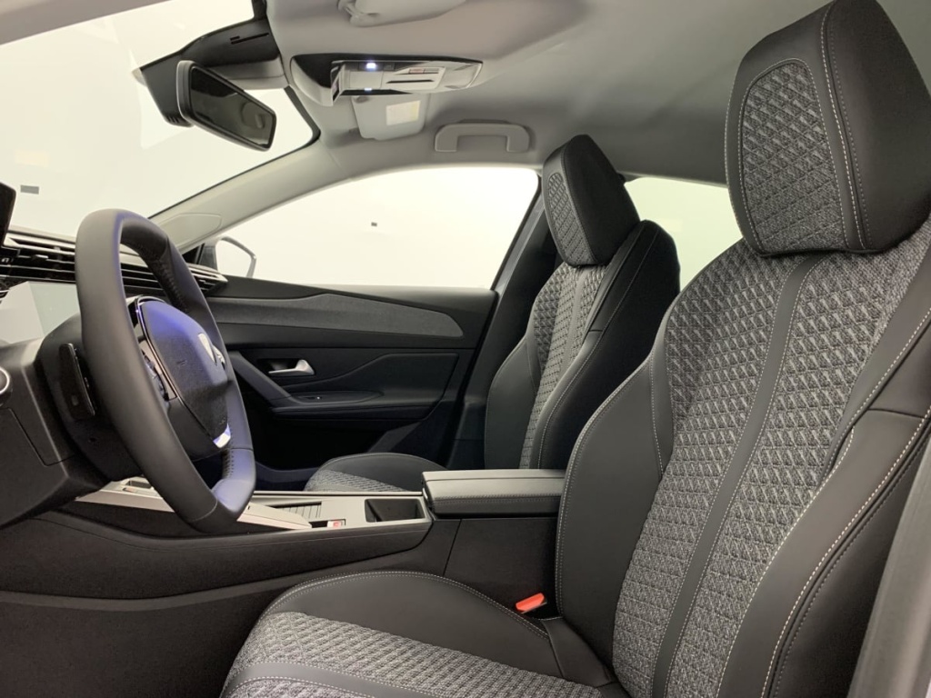 PEUGEOT 308 BLUEHDI 130CH S S EAT8 ALLURE - ref: 1-375432 - Photo 18