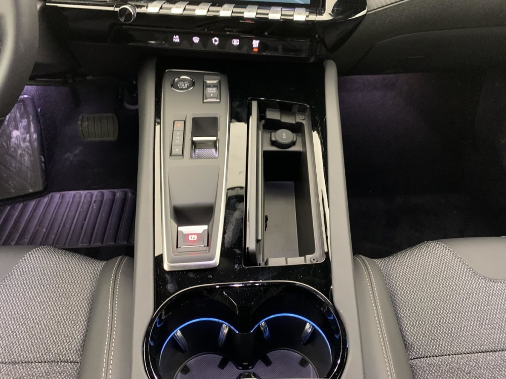 PEUGEOT 508 Hybrid 180 e-EAT8 Allure - ref: 1-375541 - Photo 20