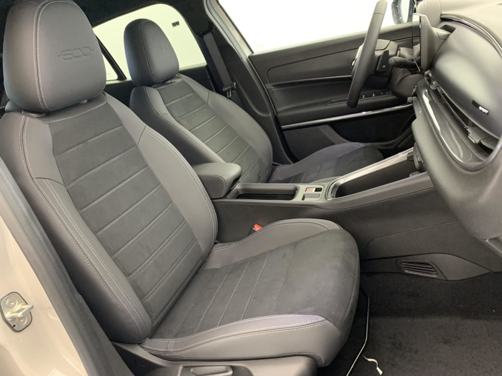 FIAT 600 T-Gen 3 1.2 Hybrid 145ch eDCT6 Sport - ref: 1-376220 - Photo 9