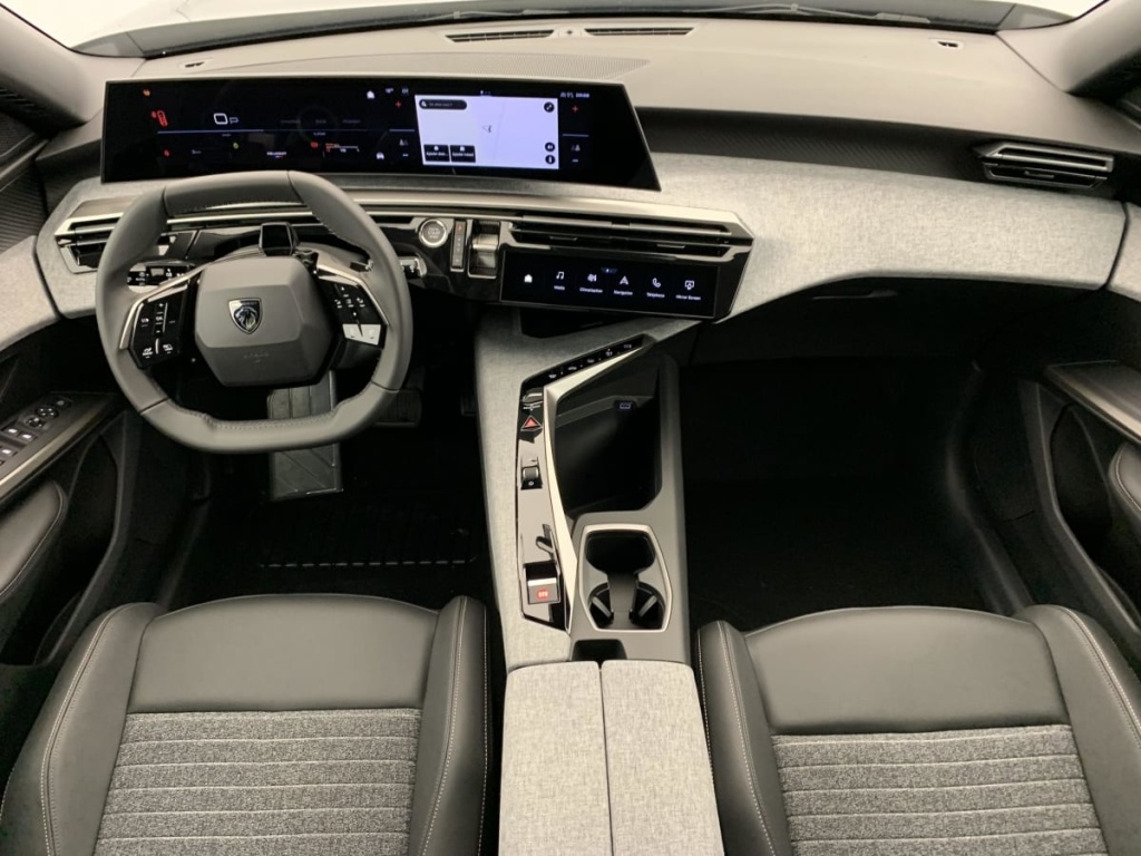 PEUGEOT 5008 Hybrid 145 e-DCS6 Allure - ref: 1-377540 - Photo 12