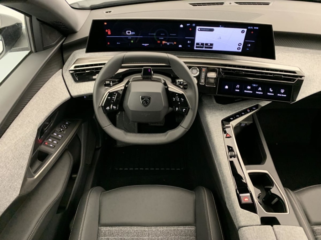 PEUGEOT 5008 Hybrid 145 e-DCS6 Allure - ref: 1-377543 - Photo 13