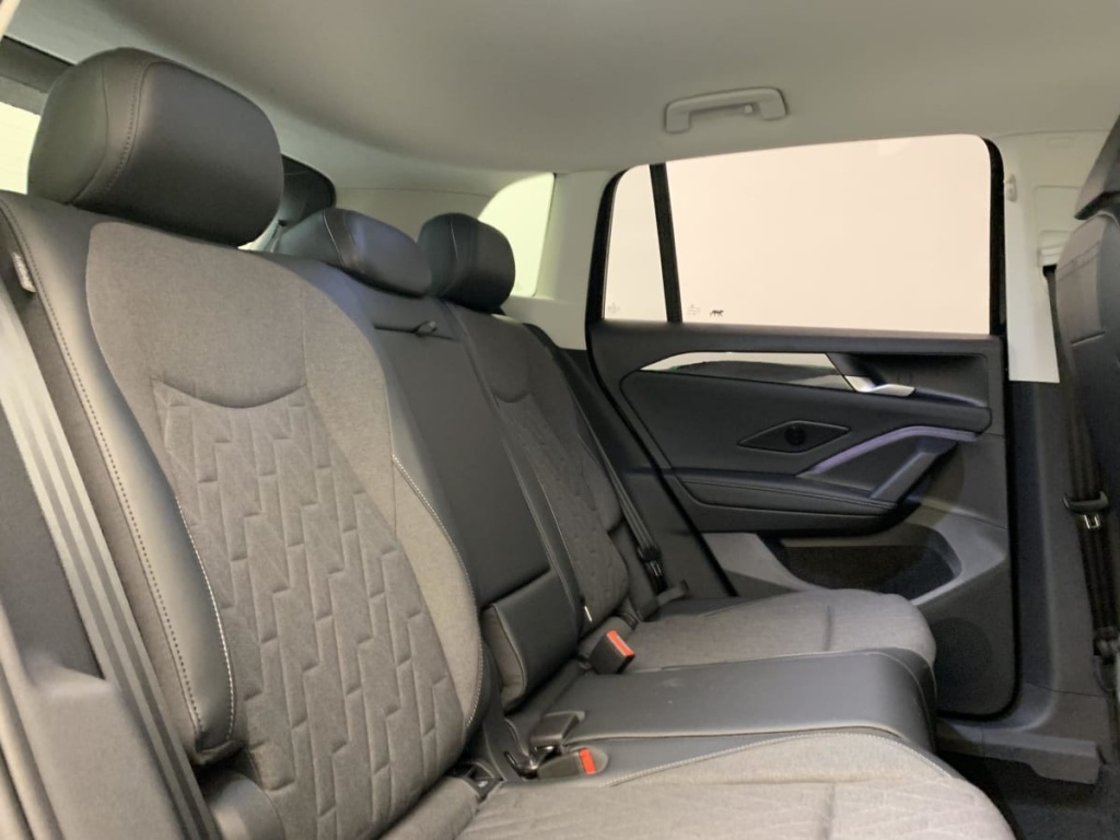 VOLKSWAGEN Tiguan 1.5 eTSI 131ch DSG7 Life - ref: 1-377589 - Photo 10