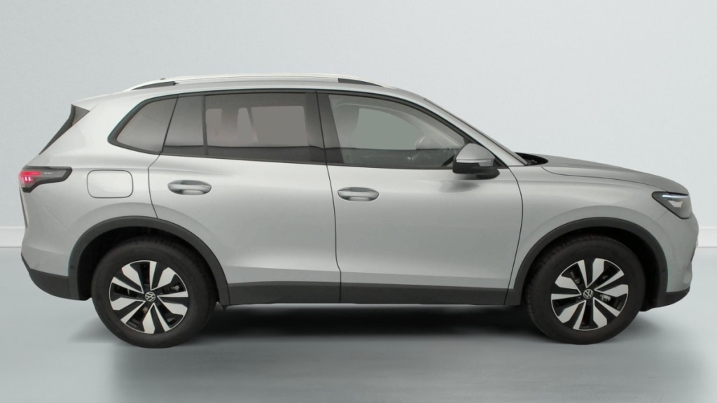 VOLKSWAGEN Tiguan 1.5 eTSI 131ch DSG7 Life - ref: 1-377607 - Photo 8